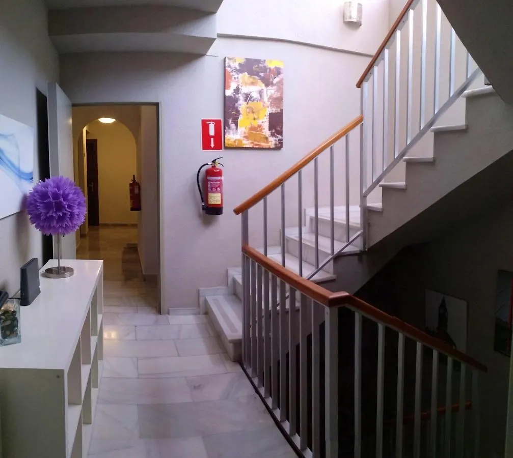Hostal Tilos Malaga 2*,